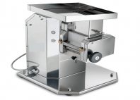 PASTA MAKING MACHINE